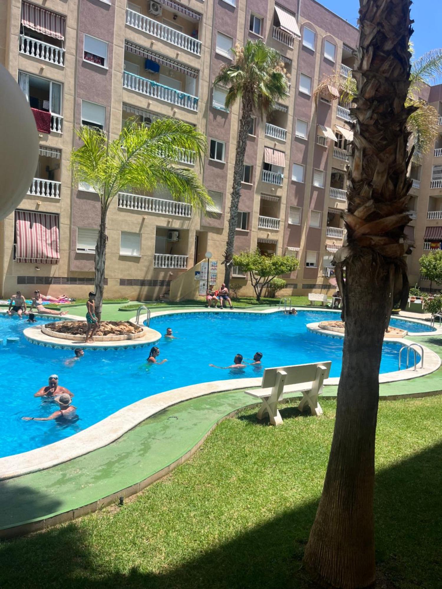 Magdalena Apartament Torrevieja Buitenkant foto